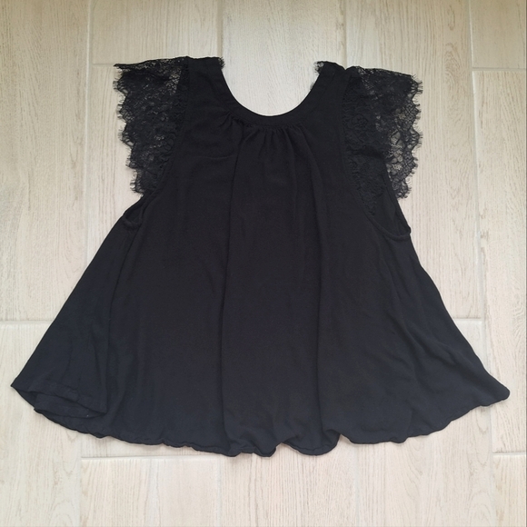 Free People Womens Black V-Neck Lace Trim Top Flowy Style Cap Sleeves - Large - Picture 10 of 11